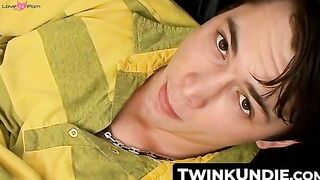 TwinkUndie.com - Amateur Kyle Valasek's solo jerk off and creamy load in his undies