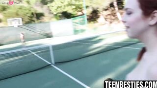 Lesbian teens explore each other in a threeway