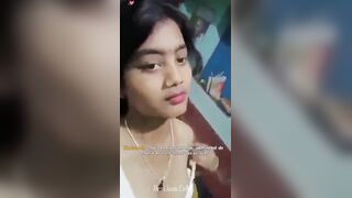 Beautifull newly weds bhabhi showing boobs to her old lover mms viral