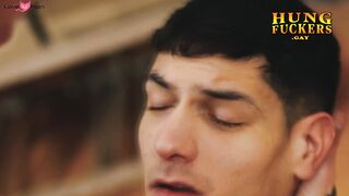 Guillaume cum filled tops Bastian Karim