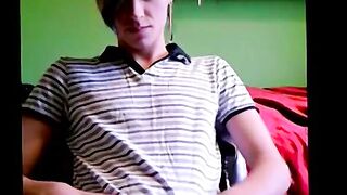 Gorgeous horny twink Jay Lamour decides to crack one out