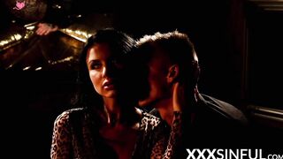 Babe rides vigorously after sensual pussylicking and blowjob