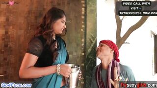 Bhabhi Ne Buddhe Uncle ko Pilaya apni chut ka ras