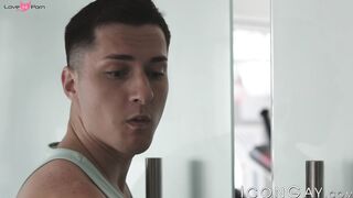 Tristan Brazer sticks his big dick in Colby Tuckers waiting asshole