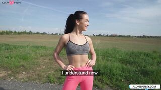 fit runner in tight leggings