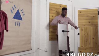 Black man is here to pound his young lover bareback style