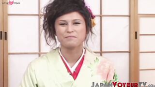 Geishas Sakura and Sayuri having nasty group sex with two dudes