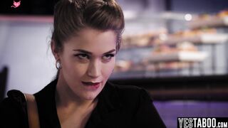 Sly lesbian detective fucks clients wife