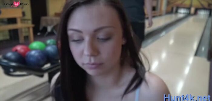 Lusty bimbo gets lanced by big meat bazooka