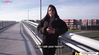 banging bubble butt babe with megan fiore martin gun public agent_1