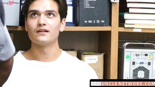 SayUncleNetwork.com - Thieving twink explosively cums after interracial threesome wit