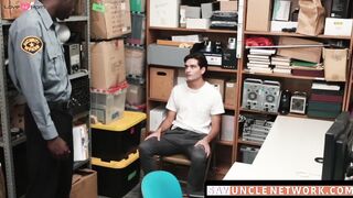 SayUncleNetwork.com - Thieving twink explosively cums after interracial threesome wit