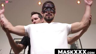 "Muscle Hunk Passionate Blow Job Session"