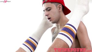 "Twinks Teaching Twinks - Dirty Coach Tutoring Student in Anal Sex"