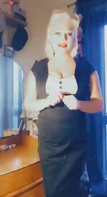 "Sexy Wife's Hot Homework - Sensual Roleplay with Husband"