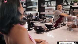Public Flasher Roxanne Sinners - Damian Dayski & January Jones - Reality Kings