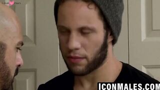 "Hairy Bear's Ass Licking & Rimjob by Muscular Stud - GayPornHub"