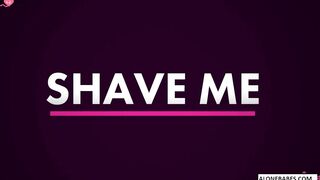 Hot MILF Gives Sensual Shaving Session - Erin Electra