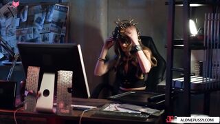 Revenge Porn Star Exposes Cheating Boyfriend's Secret Affair - Fake Taxi