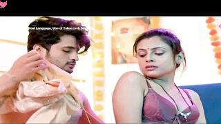 MadameJi's Sexy Dance Party - Erotic Indian Dancer Enthralls Audience