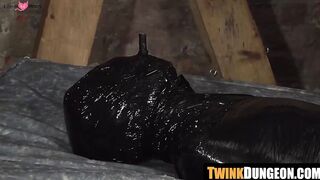 Rough Sex - Twinks Ass-Fucking in Bedroom with Hot Facial