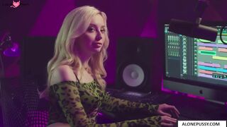 tiny blonde lexi cant get her mind off his bbc