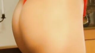 Patricia's Soaking Wet Dream - Erotic Roleplay with Hot Blonde MILF