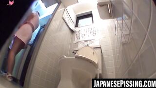 Japanese hotties in bath time pee play on hidden cam