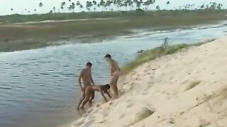 Mulata gostosa do rabão fudendo
