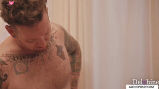Double Date Turns Into A Threesome For The Girls - MILF Facesitting & Double Penetration