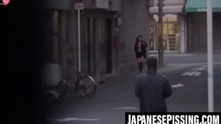 Exposed! Hidden Cam Shows Pee Breaks of Hardworking Japan Workers