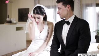 Anal Envy Bride's Vulgar Wedding Night Fever Dream