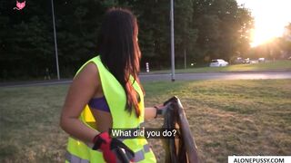 Woods-Lover Blonde Babe Gets Dirty With A Stranger