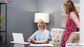 Hairy Step-Mother Loves to Suck on Her Daughter's Honeycomb