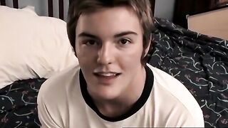 North Carolinian Hunk Shows Off His Big Dick Confidence