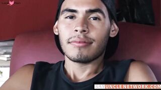 Passionate Bareback Threesome with Twinks on Old-Young Scene