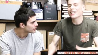 Thug-Like Twinks Share Big Black Dick in Hardcore Group Sex Orgy!