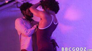 Black Jocks Raw Anal Threesome - Big Dick Twinks