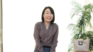 初撮り五十路妻ドキュメント　和泉亮子