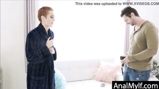 Influencer ambushed and banged into the butt