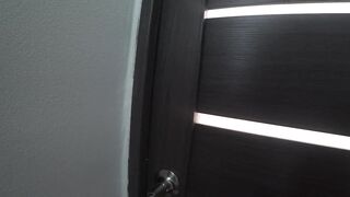 Feet strokes ended with a goddess fellatio from a perfect masseuse