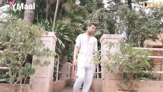 De De Pyaar De - Erotic Encounters with Hot Indian Couple