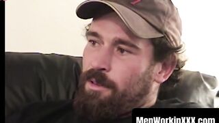 Maturity Matters! Bearded Dude's Intense Solo Jack Off Session