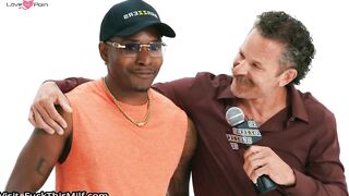 Mommy Loves Black Guys #2 (Featuring Cherie Devile) - Naughty America