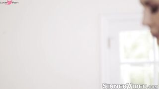 Horny Bombshell Fucks Her Way To Orgasm With A Stud - Hot Couple Sex
