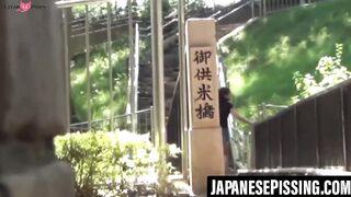 Japanese Biker Scene - Peeing Girlfriend Fetish Encounters