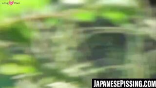 Peeing-JapaneseBabes - Shameless Teen Dares to Piss in Public