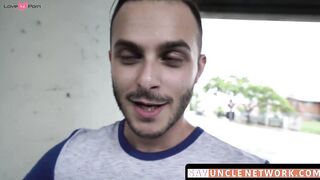 Straight-Up Anal Action! Gay Perv Pays For A Raw Ride From Hunk