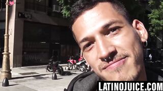 Latina Prostituta Goes Gay For Cash - Paying The Bills With A Blowjob