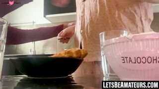 Amateur Couple Heating Up The Kitchen With Passionate Sex